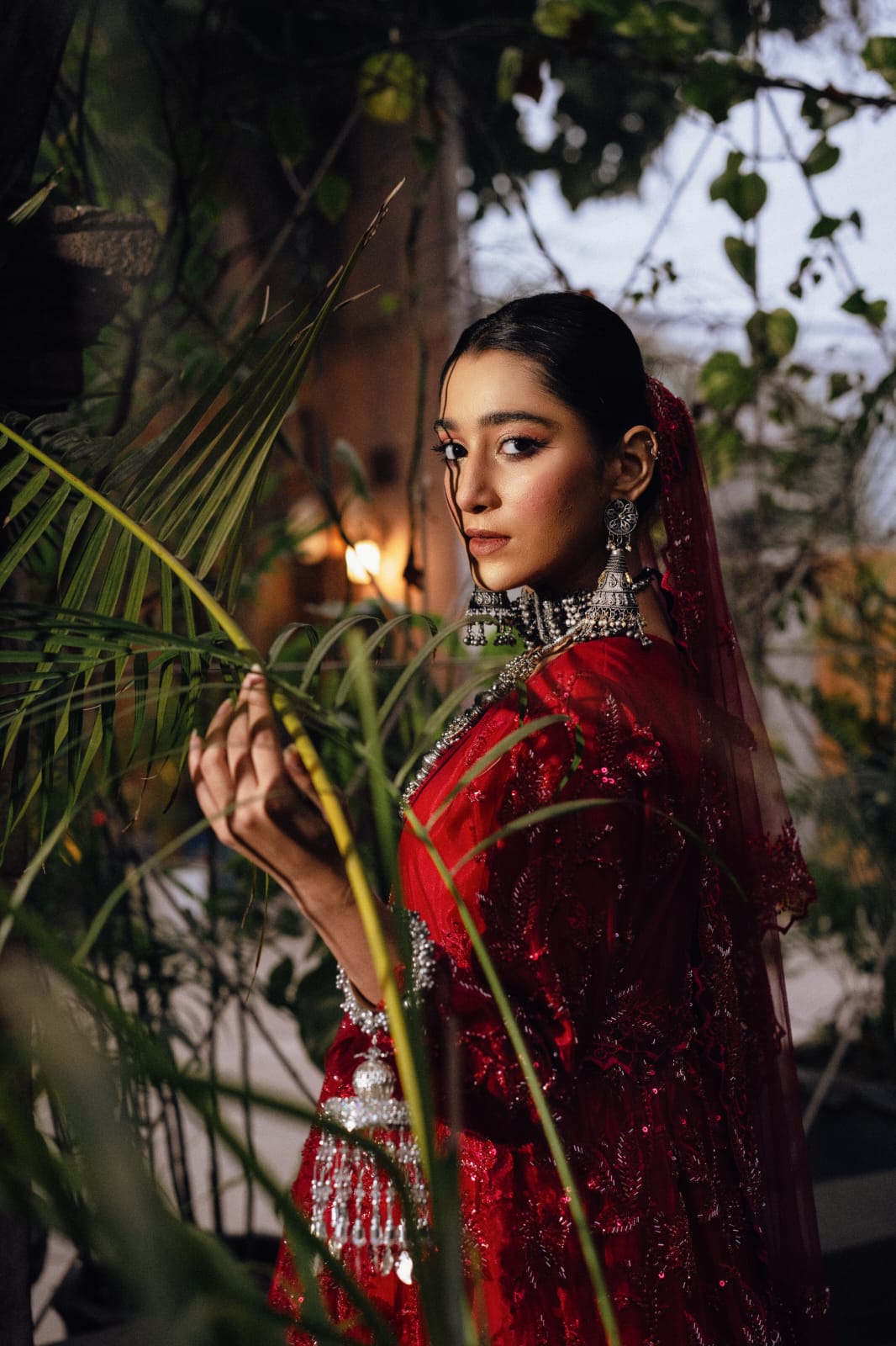 Embark on a mesmerizing voyage through time with the “Qasar-e-Noor Collection ’24.” This collection seamlessly fuses the opulent allure of the Mughal era with a contemporary twist, presenting creations that epitomize both enduring classicism and modern sophistication. With utmost precision and care, each piece encapsulates a narrative steeped in rich heritage, resonating with the lavish opulence that once graced the illustrious courts of ancient India. Immerse yourself in this enchanting fusion of history and refinement, where every jewel narrates a tale of unparalleled beauty and artistry.