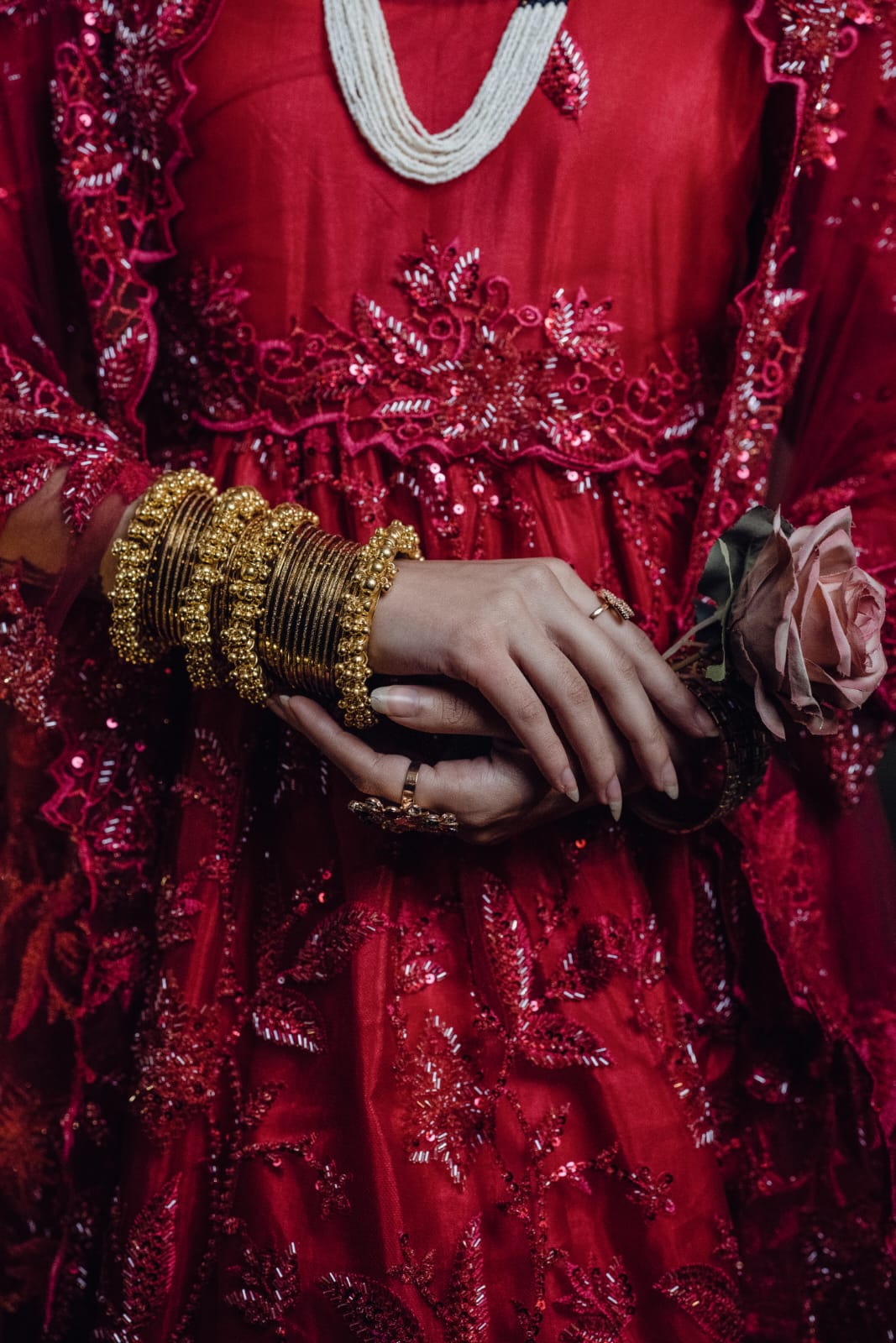 Embark on a mesmerizing voyage through time with the “Qasar-e-Noor Collection ’24.” This collection seamlessly fuses the opulent allure of the Mughal era with a contemporary twist, presenting creations that epitomize both enduring classicism and modern sophistication. With utmost precision and care, each piece encapsulates a narrative steeped in rich heritage, resonating with the lavish opulence that once graced the illustrious courts of ancient India. Immerse yourself in this enchanting fusion of history and refinement, where every jewel narrates a tale of unparalleled beauty and artistry.